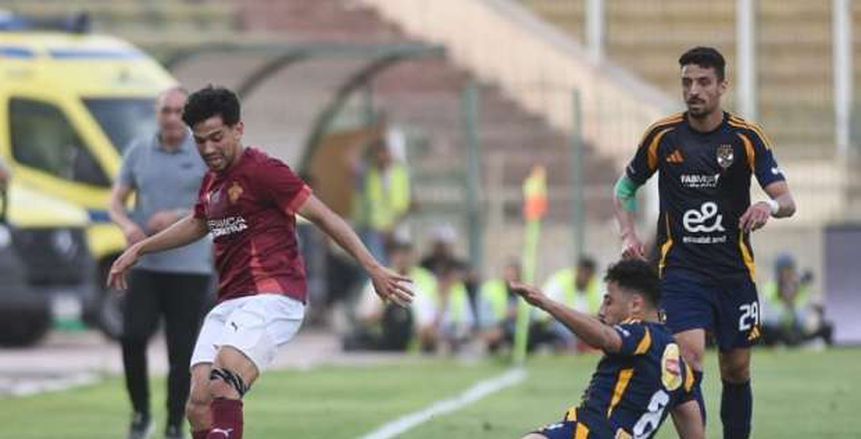 الدوري المصري يشتعل.. سباق التتويج ومأزق الهبوط يحسمان المشهد الدوري المصري يشتعل.. سباق التتويج ومأزق الهبوط يحسمان المشهد