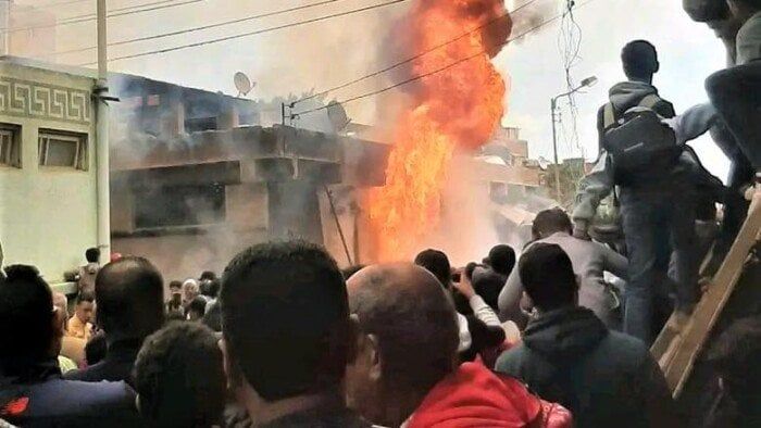 مصرع وإصابة 6 أشخاص جراء حريق هائل بمخزن خردة بمركز شربين بالدقهلية