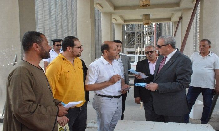 محافظ الغربية يتفقد توريد ذهب الحقول بطنطا