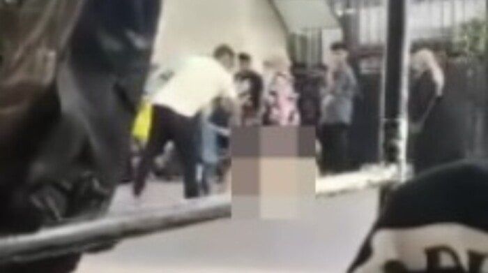 «الأسبوع» تكشف حقيقة فيديو الاعتداء على مُسنة «عارية» أمام مستشفى المطرية