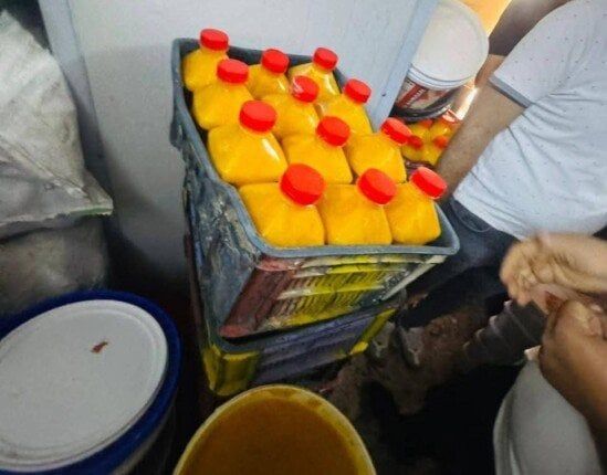 ضبط 7 أطنان عصائر وآيس كريم غير صالحة للاستخدام بمدينة بنها