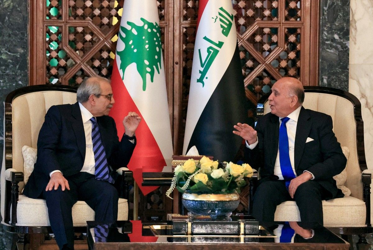 الرئيس نواف سلام مشاركاً في أعمال القمة (أ ف ب).