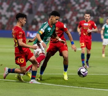 السلبية تحسم مباراة الاتفاق وضمك في دوري روشن
