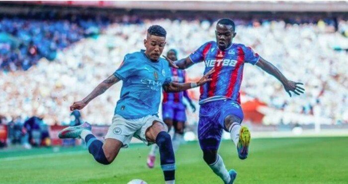 مانشستر سيتي يسقط أمام كريستال بالاس بهدف ويخسر لقب كأس الاتحاد الإنجليزي «فيديو»