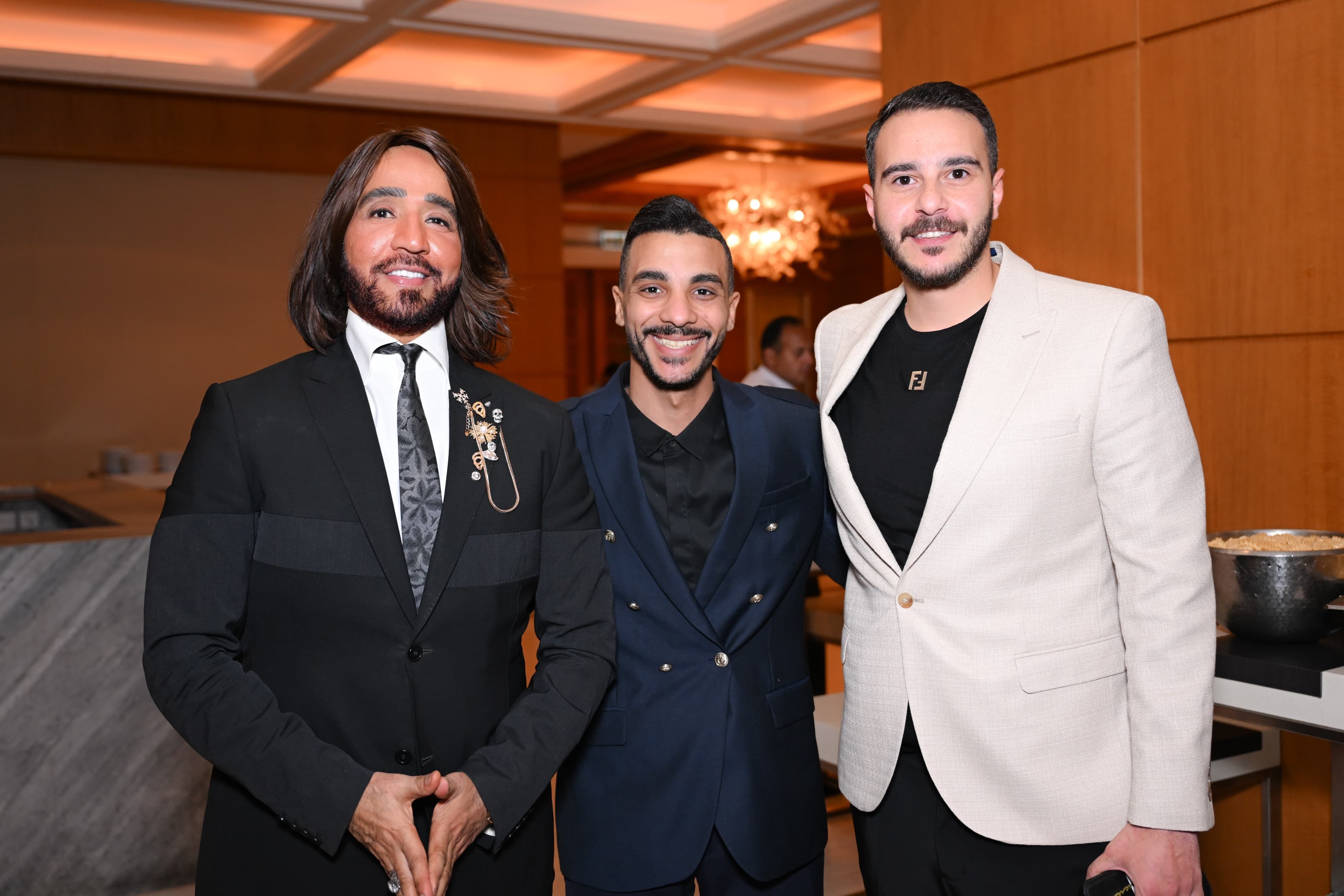 عيد زواج المهندس محمد عطا وسيدة الأعمال فاطمة المهدى (7) عيد زواج المهندس محمد عطا وسيدة الأعمال فاطمة المهدى (7)