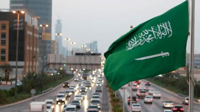رسمياً: السعودية تطلق فرص عمل بمرتبات عالية في هذه المجالات المهمة