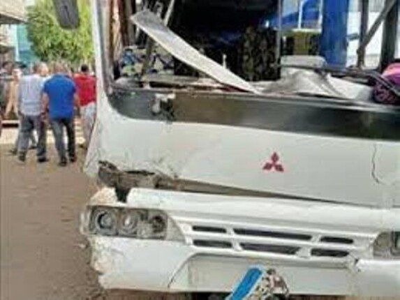 إصابة 3 أشخاص بينهم أم وابنها فى تصادم بطوخ