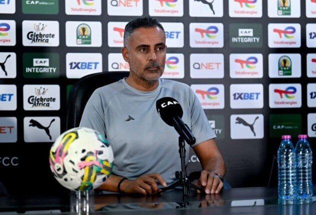 أول رد سمي من الزمالك على شكوى جوميز بسبب مستحقاته