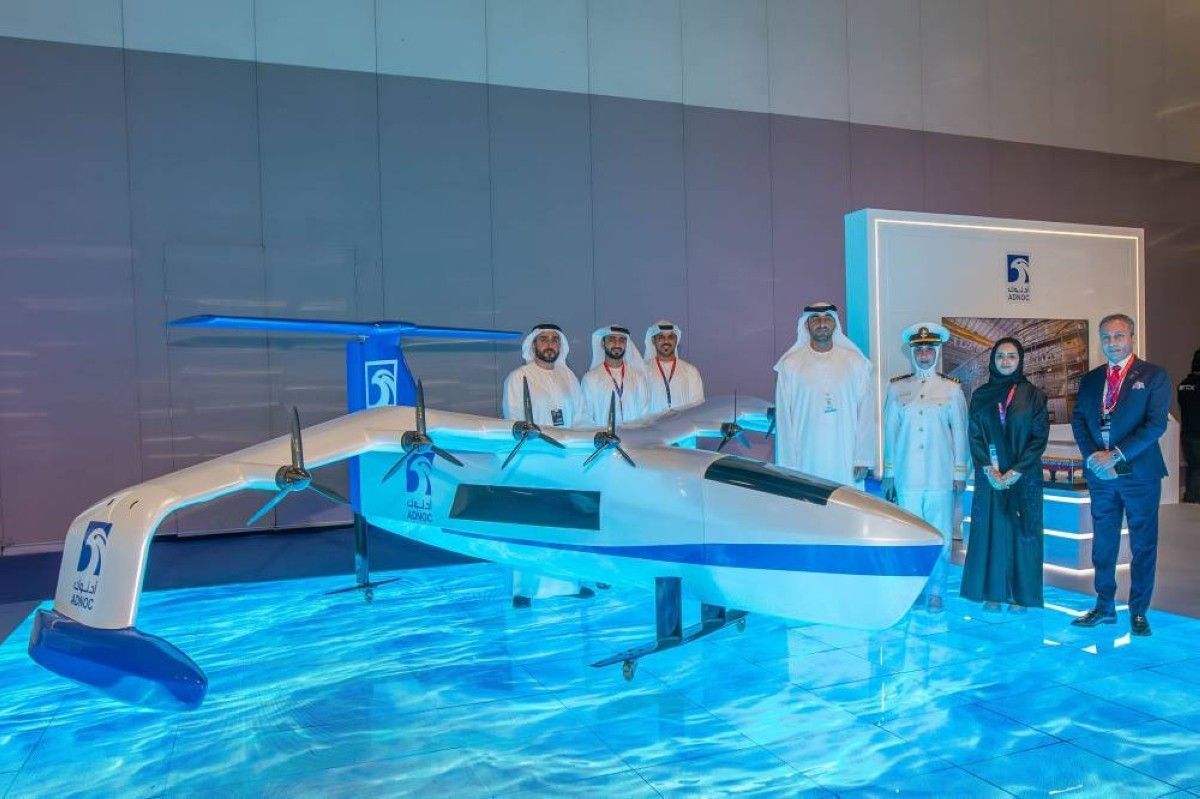 «أدنوك للإمداد والخدمات» تتعاون مع «ريجنت» لتجربة مركبات بحرية كهربائية متطورة