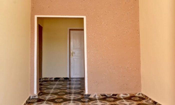 الأورمان تُسلم مفاتيح 7 منازل بعد إعادة إعمارهم بـ