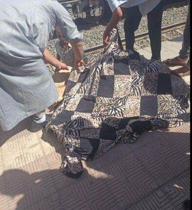 «على غفلة».. .وفاة أمين شرطة دهسًا أسفل عجلات القطار بالمنيا
