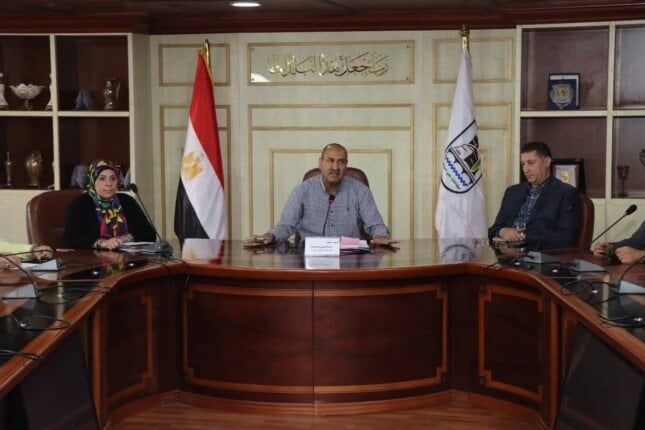 سكرتير عام مساعد بني سويف يناقش معدلات الإنجاز في ملف التصالح