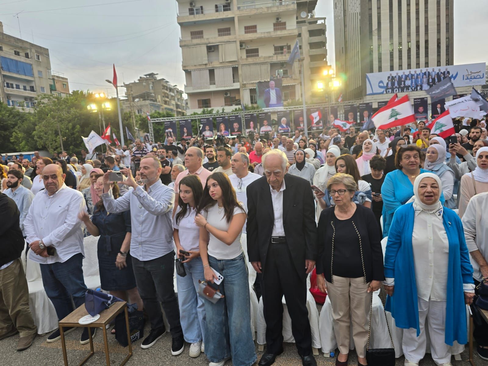 النائب السابق أنطوان خوري في مقدم الحضور.