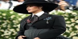 شاكيرا تفاجئ الجميع بتعليق عن حمل ريهانا قبل حفل Met Gala - تكنو بلس