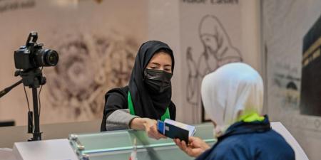 احذر التستر على المخالفين.. 100 ألف ريال غرامة إيواء حاملي تأشيرة الزيارة - تكنو بلس