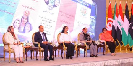 وزيرة التضامن الاجتماعي: نسعي لترسيخ مبادئ حماية النساء في الفضاء الرقمي - تكنو بلس