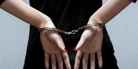 القبض على راقصة شهيرة بمطار القاهرة عُثر بحوزتها على مخدر الماريجوانا - تكنو بلس