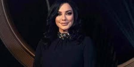 سلاف فواخرجي تعتذر لمي سكاف بعد تصريحات جمال سليمان - تكنو بلس