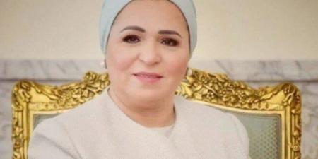 السيدة انتصار السيسي: فخورة بتواجدي وسط متطوعي الهلال الأحمر المصري - تكنو بلس