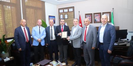 بين الواقع والأرقام: هل حقًا يرضى الأردنيون عن أداء الحكومة بنسبة 74%؟ - تكنو بلس