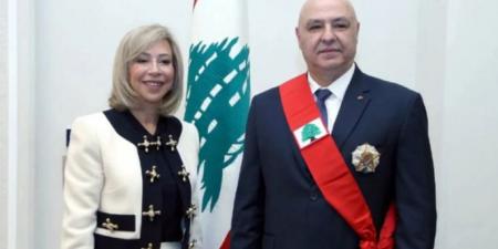 الرئيس عون واللبنانية الأولى غادرا إلى روما لحضور القدّاس الحبري الأوّل للبابا لاوون الرابع عشر - تكنو بلس