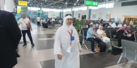 توافد أول أفواج الحجاج على مطار القاهرة استعدادًا للسفر إلى الأراضي المقدسة - تكنو بلس