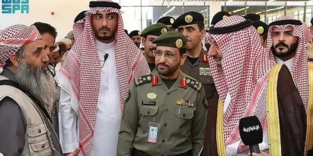 حجاج اليمن يُعبّرون عن شكرهم للسعودية عند منفذ الوديعة - تكنو بلس