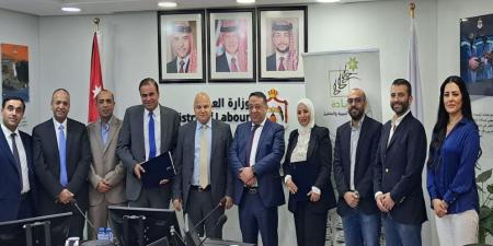 توقيع اتفاقية لتمويل سيارات وسكوترات لتشغيل الأردنيين - تكنو بلس