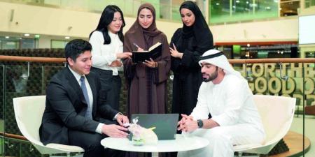 «دبي القابضة» تُطلق برنامجاً لاستقطاب الكفاءات الإماراتية - تكنو بلس