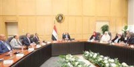 وزير الصناعة والنقل يعلن عن رخص بليت جديدة وخطة لدعم المصانع الوطنية وتعميق صناعة الحديد - تكنو بلس