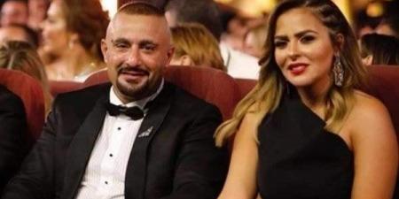أول ظهور لأحمد السقا بعد انفصاله عن مها الصغير في عيد ميلاد أسماء جلال - تكنو بلس