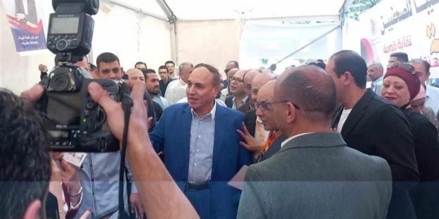 عبدالمحسن سلامة يُسجل فى كشوف الجمعية العمومية للصحفيين  - تكنو بلس