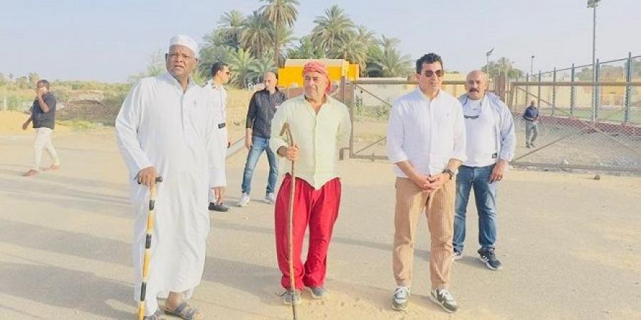 وزير الرياضة يتفقد مركز شباب غرب سهيل بأسوان - تكنو بلس