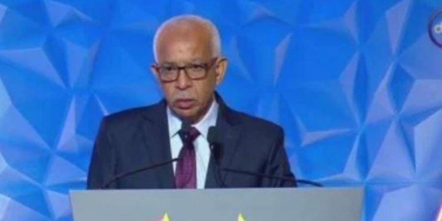 رئيس اتحاد العمال: مصر تشهد طفرة تنموية غير مسبوقة فى عهد الرئيس السيسى - تكنو بلس