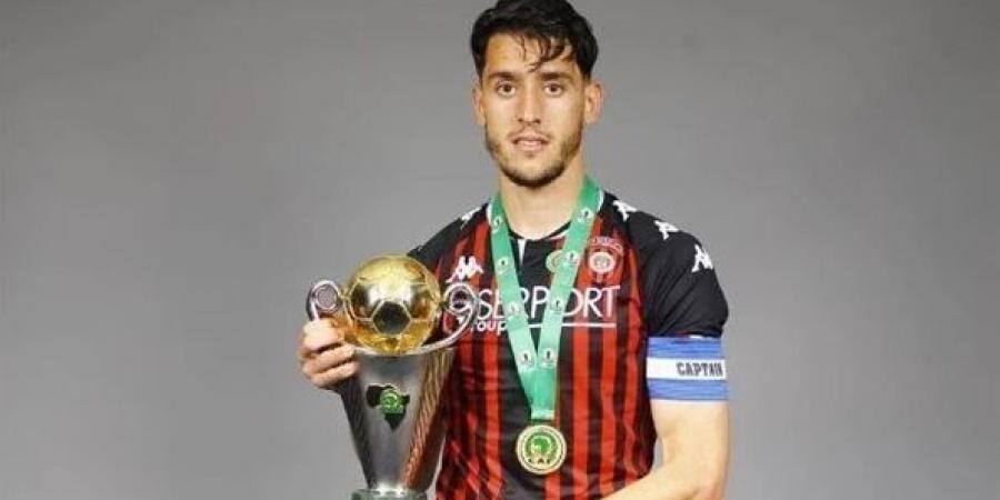 الأهلي يقترب من حسم صفقة المدافع الجزائري زين الدين بلعيد - تكنو بلس