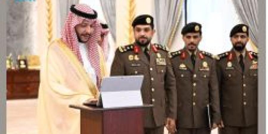 محافظ الطائف يدشن مبادرة التغذية الفكرية والصحية لحماية الطفل - تكنو بلس