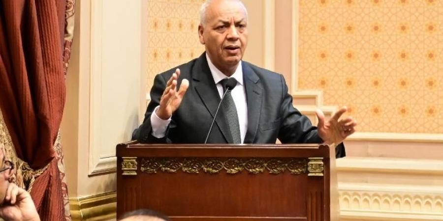 النائب مصطفى بكرى يهاجم مشروع قانون الإيجار القديم: «الحكومة متسلطة على الشعب والقانون هيفجر البلد» - تكنو بلس