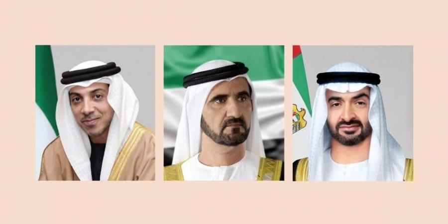 رئيس الدولة ونائباه يهنئون رئيس وزراء سنغافورة بفوز حزبه في الانتخابات - تكنو بلس