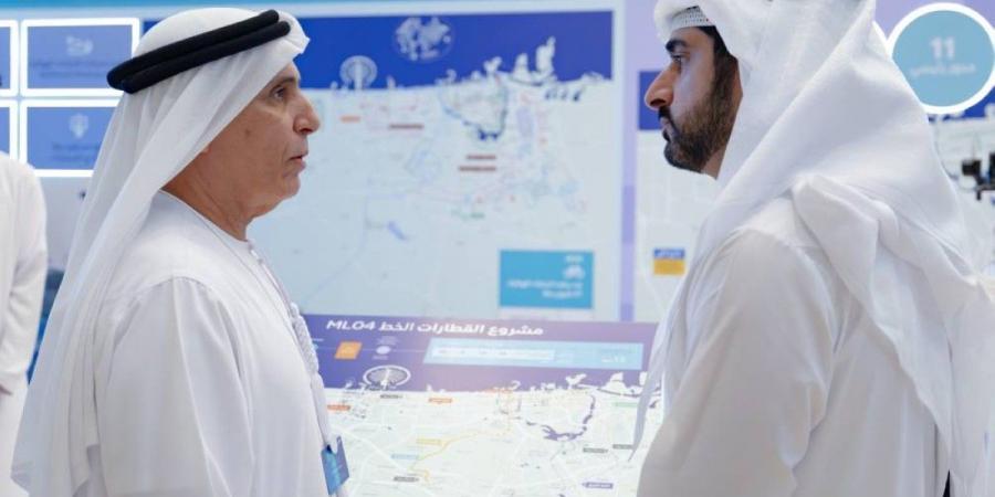 حمدان بن محمد يطّلع على سير العمل في عدد من محاور الطرق الاستراتيجية - تكنو بلس