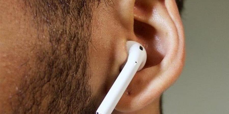 تتلف حاسة السمع.. تحذيرات من الاستخدام المفرط لسماعة الرأس والأذن - تكنو بلس