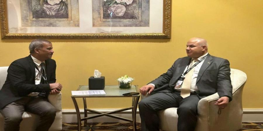 وزير العمل يبحث مع نظيره البنغالي قضايا مشتركة تخص العمالة البنغالية في الأردن - تكنو بلس