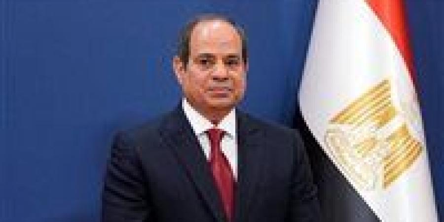 الرئيس السيسي يجتمع مع رئيس مجلس الوزراء ووزير المالية ومحافظ البنك المركزي - تكنو بلس