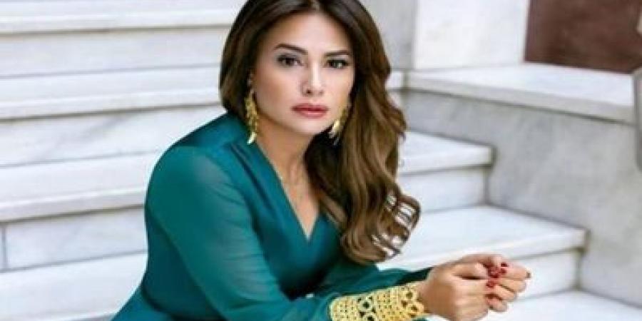 مسلسل هند صبري الجديد مقتبس تلفزيونياً من رواية "دم على نهد" - تكنو بلس