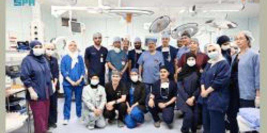 نجاح فصل التوأم الطفيلي المصري في الرياض بعد عملية استغرقت 8 ساعات - تكنو بلس