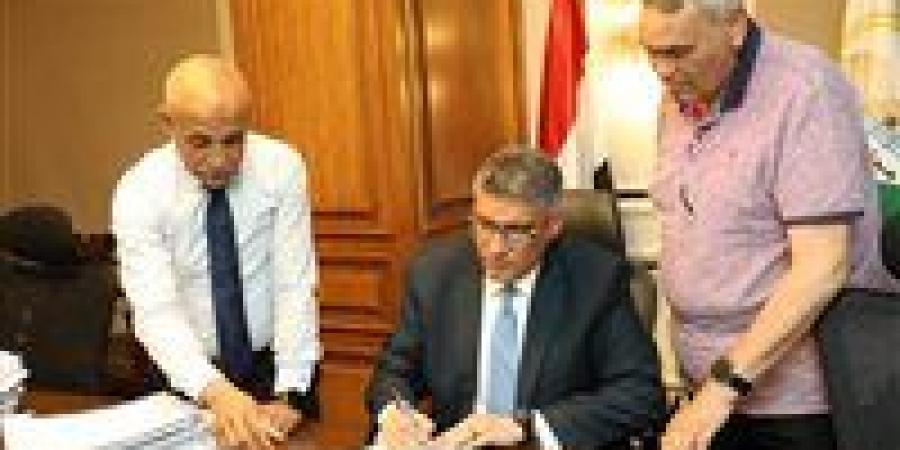 محافظ الجيزة يعتمد مخططات أحياء الوراق وإمبابة والمنيرة والعجوزة - تكنو بلس