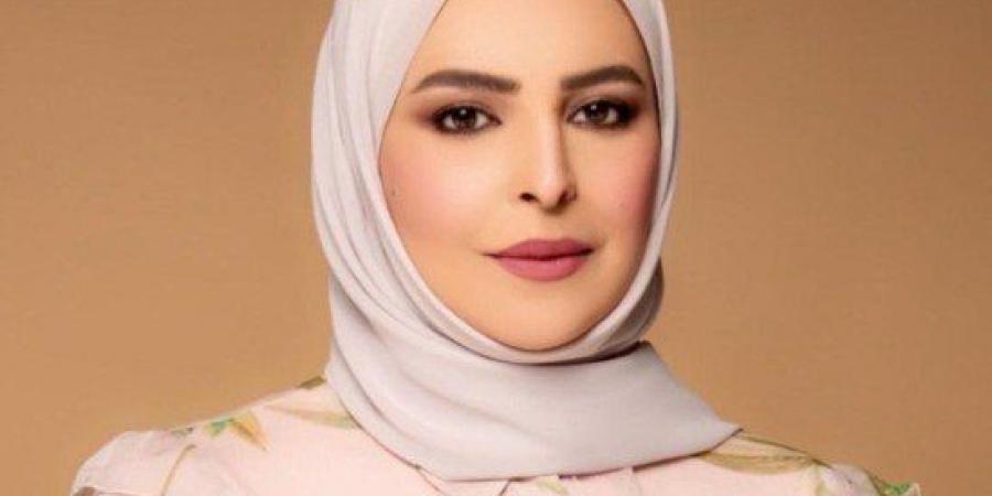 منح الباحثة الكويتية بدرية الهليلي الوسام الفخري لولاية لويزيانا الأمريكية - تكنو بلس