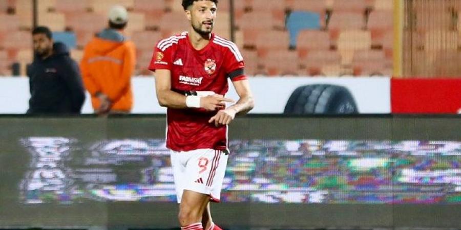 من ضربة ثابتة.. وسام أبو علي يضيف الهدف الثالث فى شباك المصري- شاهد - تكنو بلس