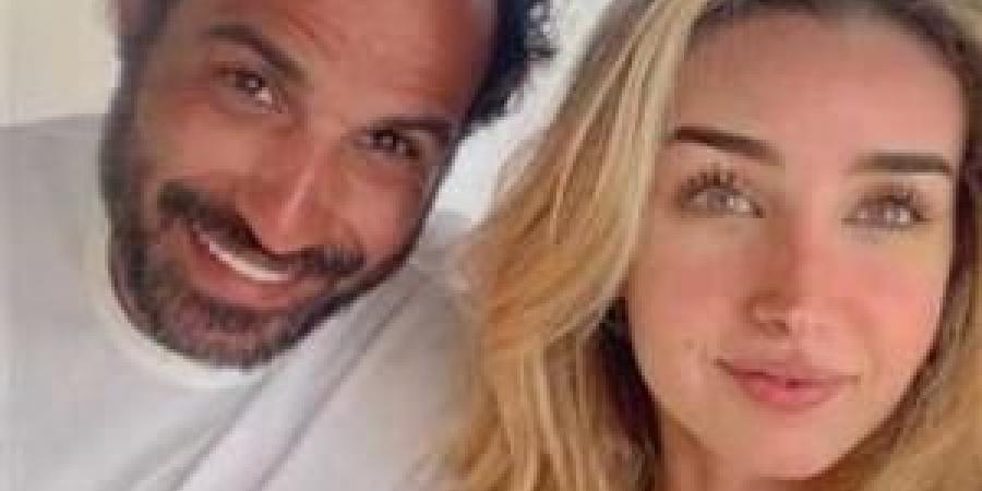 "مفاجأة مش كده" .. أحمد فهمي يثير الجدل بفيديو مع هنا الزاهد - تكنو بلس