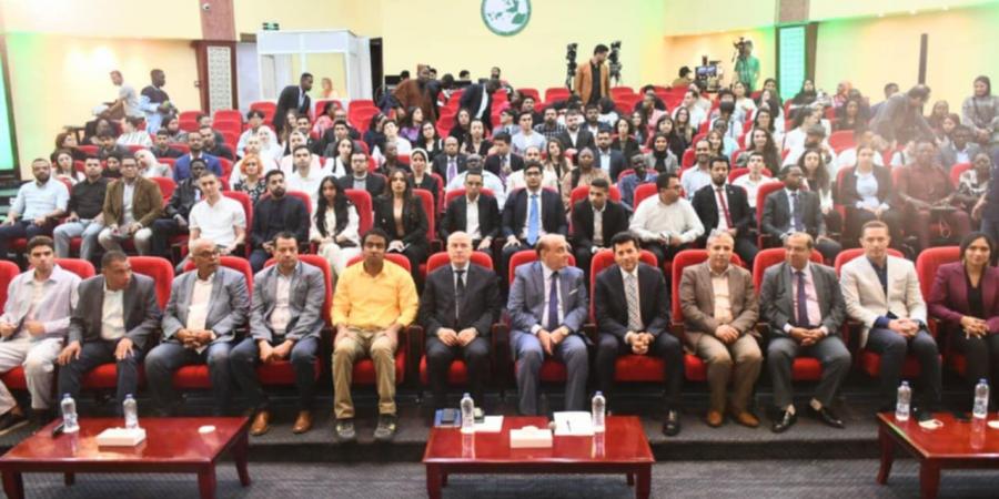 وزير الشباب يشهد أولي جلسات منحة ناصر للقيادةالدولية في نسختها الخامسة - تكنو بلس