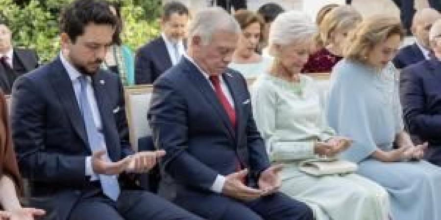 الملك وولي العهد يحضران عقد قران الأميرة عائشة بنت فيصل #عاجل - تكنو بلس